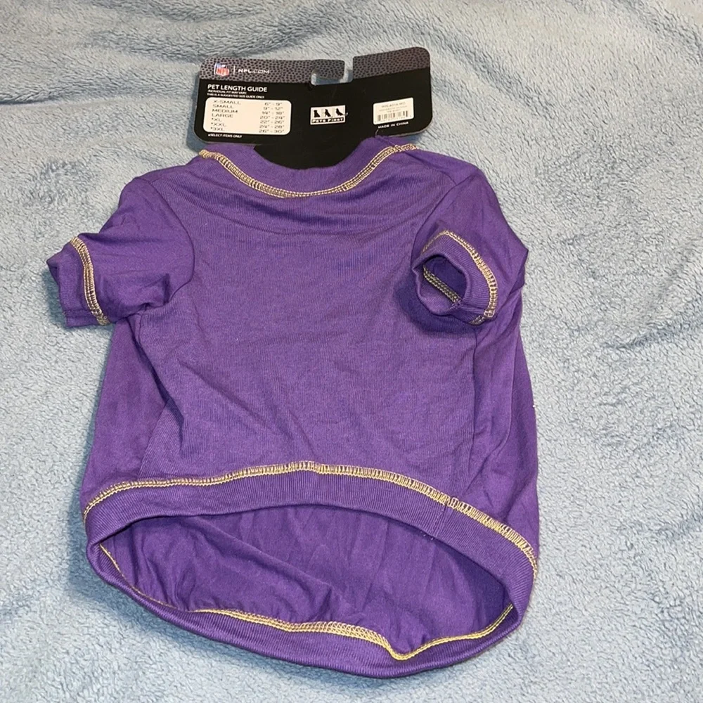 Pet wear size medium